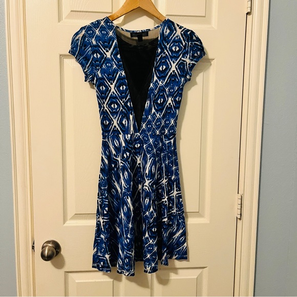 OCEAN DRIVE NWT Blue Mesh Plunge A-Line Dress Juniors SMALL Bold Fitted Cute - Picture 6 of 7